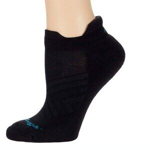 Darn Tough Vermont Run Coolmax No Show Tab Ultra-Lightweight with Cushion Black